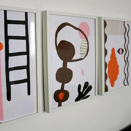 Artists Flat In Centre