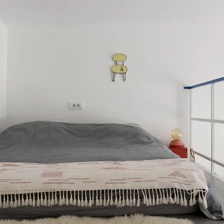 Apartament Artists Flat In Centre